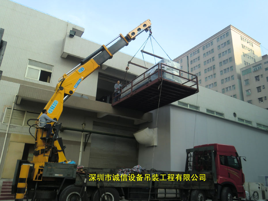 深圳寶安吊車出租 誠信吊裝裝卸與倉儲服務的一站式解決方案